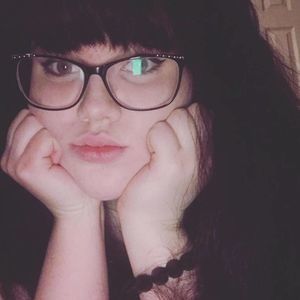 Meet your Posher, Savannah